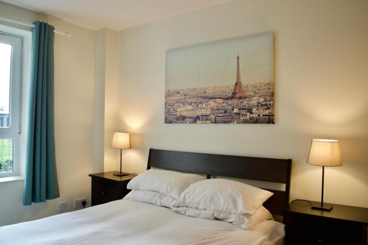 Modern 2 Bedroom City Centre Flat Edinburgh Buitenkant foto